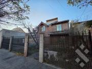 En Venta, Casa de 4 Dormitorios, Zona Centro Plottier