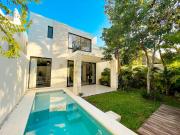 En venta casa de 4 habitaciones en Playa del Carmen...