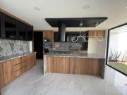 EN VENTA CASA DE 4 RECAMARAS EN PARQUE VOLCANES DE LOMAS...