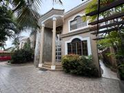 En venta casa de 5 dormitorios en Urb.Aquamarina en la...