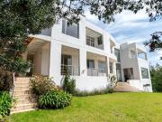 EN VENTA CASA DE 5 DORMITORIOS Urb. Sierras Del Moral