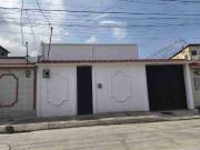 EN VENTA CASA EN ALBORADA EN VENTA CASA EN ALBORADA