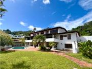 En Venta Casa en calle cerrada Alto Hatillo 4.000m2. Caracas