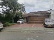 En Venta Casa En Ciudad Jardin, Cali