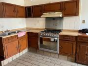 En venta casa en condominio con 3 recámaras en Bosques...