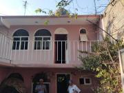 EN VENTA CASA EN ESQUINA, SOBRE AVENIDA PRINCIPAL