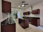 EN VENTA CASA EN FRACCIONAMIENTO PRIVADO AL NORTE DE A...