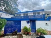 En Venta Casa en Los Chorros calle cerrada. Sucre Caracas