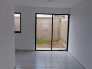 En venta casa en Perisur II