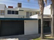 EN VENTA CASA EN PUEBLA BIEN UBICADA HERMOSA AMPLIA FAMILIAR