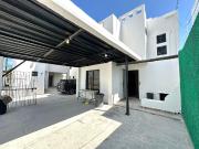 Vendo Casa en Puerto Ju?rez Residencia Villas Playa...