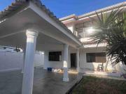 EN VENTA CASA EN URB. LOS LAGOS Samborondon, km. 1.5