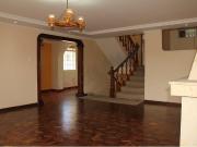 EN VENTA CASA ESQUINERA EN BARRIO MALIBU