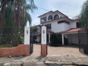 En venta casa esquinera en Las Riberas, Km. 1,5 via a...