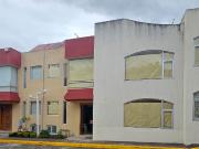 EN VENTA CASA FAMILIAR EN HUACHI SOLIS, DE DOS PISOS AMBATO