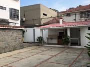 En venta casa ideal oficinas, restaurantes 500mts...