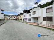 En venta casa junto a la Universidad Internacional del...