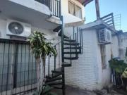 EN VENTA CASA MÁS DEPTO. EN VENTA EN BARRIO JARDIN