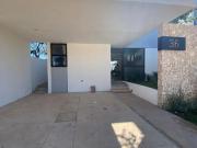 EN VENTA CASA RESIDENCIAL DE 3 RECÁMARAS, EN PRIV...