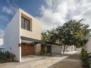 En Venta, Casa tipo Villa al Norte de Mérida de 2 recámaras