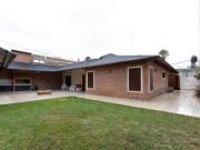 EN VENTA CASA TRES DORMITORIOS CON JARDIN Y PILETA SAN...