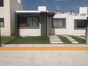 EN VENTA Casa ubicada en Fracc. Vientos del Sur,... EN VENTA Casa ubicada en Fracc. Vientos del Sur,...