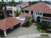 EN VENTA CASA URBANIZACION RÍO GRANDE KM.1.5 SAMBORONDON
