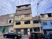 EN VENTA DEPARTAMENTO EN 1° PISO UBICADO CERCA A LA AV....