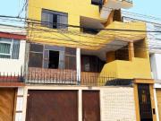 En venta Departamento en en 1er y 2do piso cerca a...