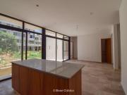 En venta Departamento en Planta Baja con Piscina