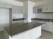 En Venta Departamento Sobre Av. Huayacan En Valle Aurora