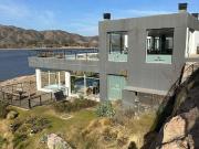 EN VENTA DEPTO DE CATEGORIA EN COMPLEJO VENETO VILLAGE...