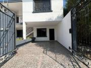 En Venta, dos Departamentos Independientes