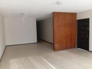 En Venta Dpto en Urdesa Central