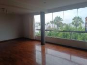 En venta dúplex muy amplio en la Urb Higuereta