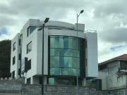 EN VENTA EDIFICIO CUMBAYA US$1.583.000 EXCELENTE UBICACION