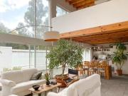 En Venta en Jurica con Recámara en Planta Baja