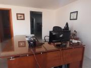 EN VENTA EN LA CAROLINA OFICINA SEMI AMOBLADA EN...