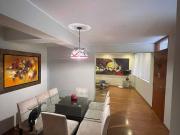 EN VENTA ENCANTADOR Y APACIBLE DEPARTAMENTO UBICADO EN...