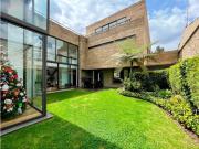 EN VENTA ESPECTACULAR CASA EN SANTA BARBARA ALTA