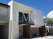 En venta espectacular casa nueva y equipada el norte de...