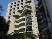 EN VENTA EXCLUSIVO APARTAMENTO EN LA FLORIDA, CARACAS,...