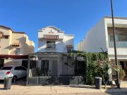 En venta hermosa casa al norponiente con acceso controlado