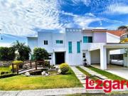 En venta hermosa casa campestre en lomas de Cocoyoc con...