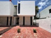 En venta hermosa casa de 3 recamaras en El Cielo, Playa...