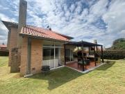 En venta hermosa casa en Macadamia, La Calera