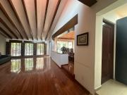 EN VENTA HERMOSA CASA EN UN PISO EN FUENTE DEL ANÁHUAC,...