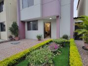 En venta hermosa casa en Urbanización Cataluña, via a...