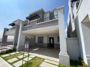 En Venta Hermosa Casa Familiar Cerca de Escuelas al Sur...