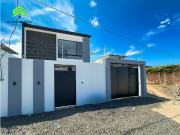 EN VENTA CASA MODERNA ATRS DE LA CLNICA SAN GREGORIO MANTA